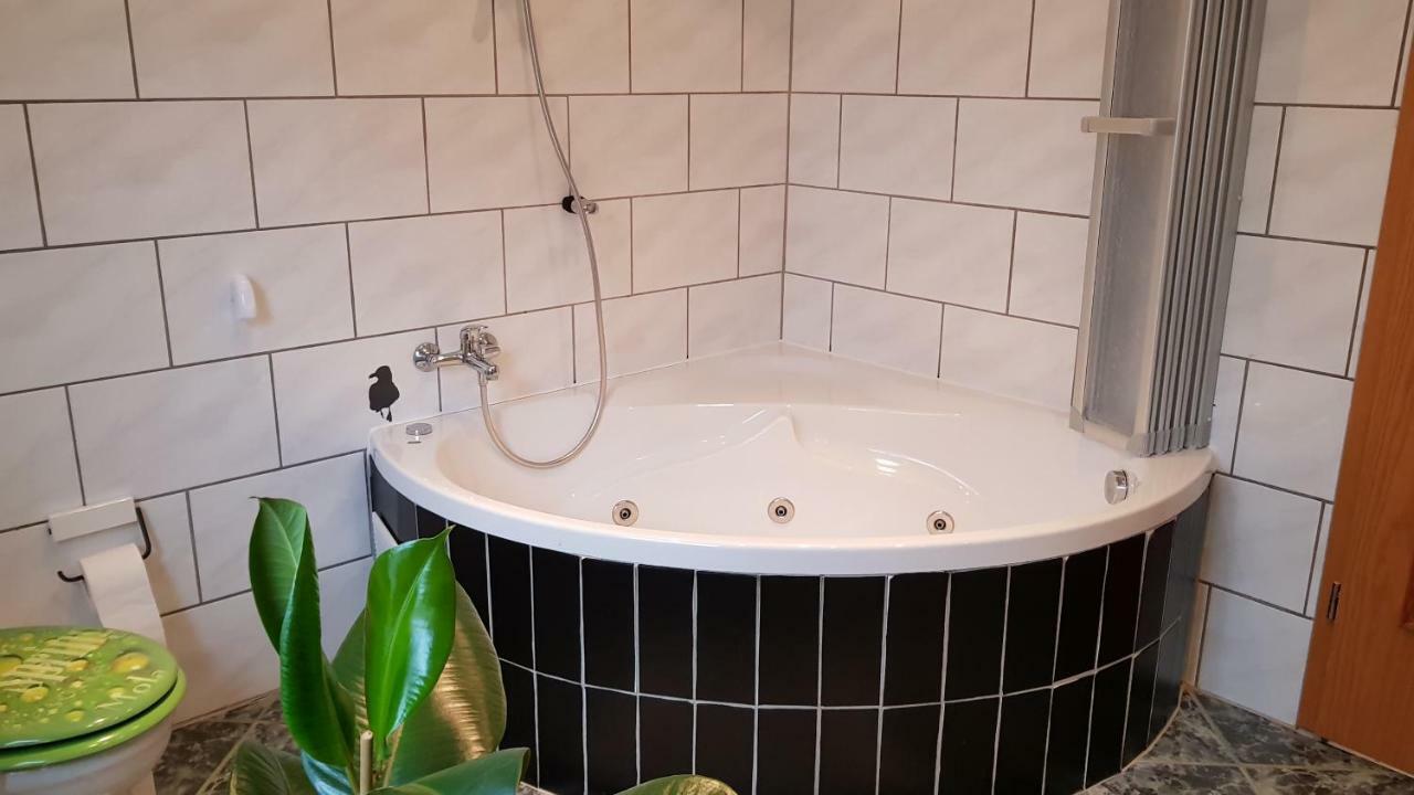 Ferienwohnung-Kormann Schkopau Екстериор снимка