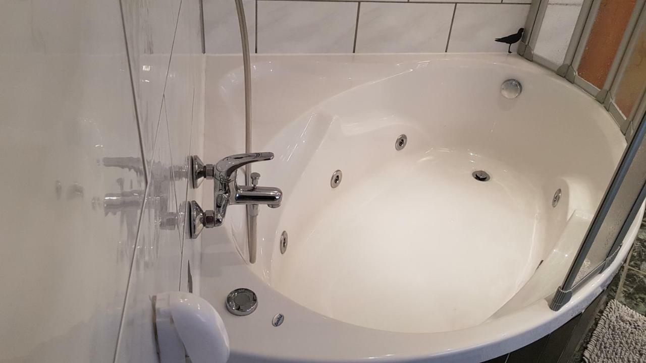 Ferienwohnung-Kormann Schkopau Екстериор снимка